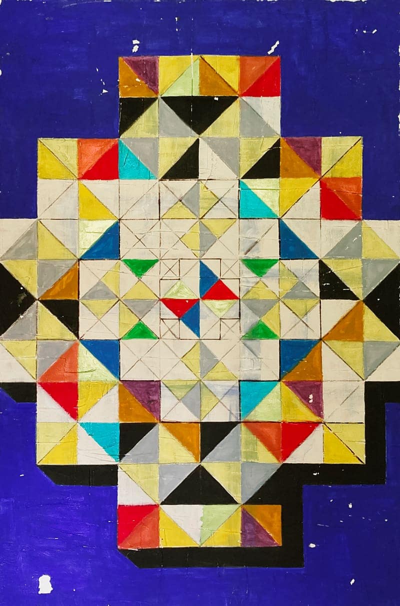 Cruz andina tallada en piedra en el complejo de Ingapirca