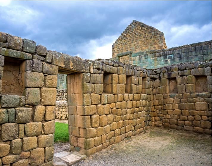 Muros interiores del Templo del Sol