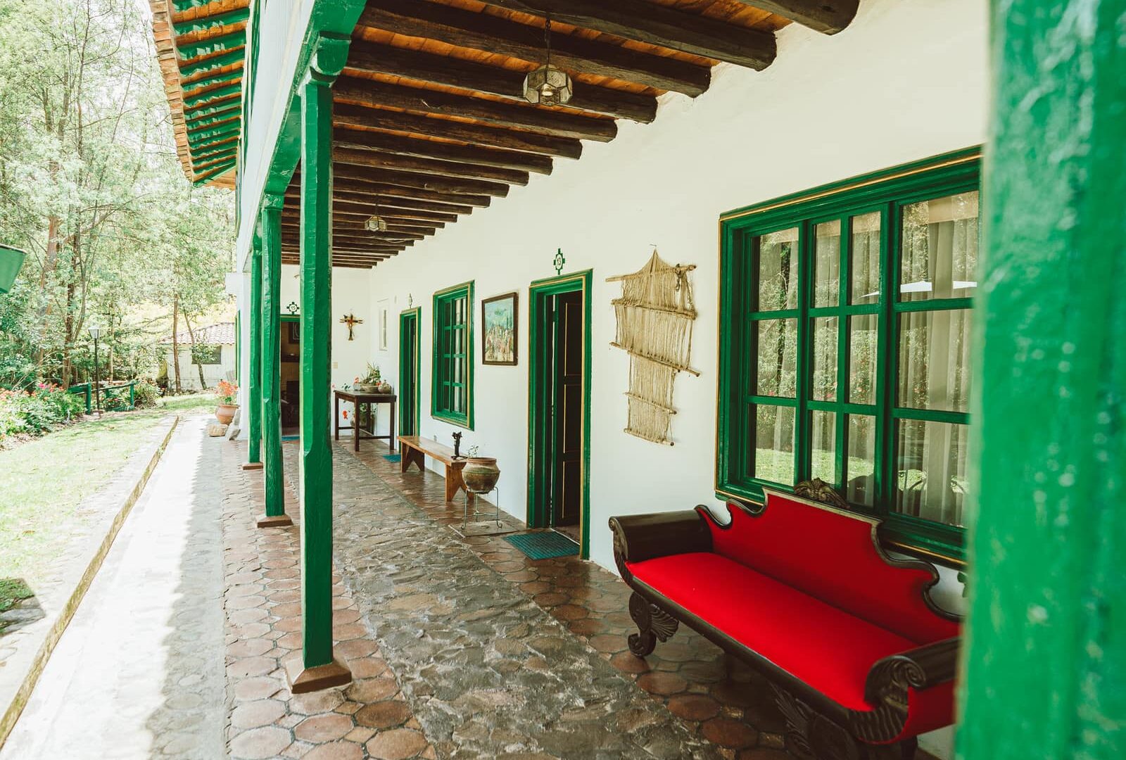 Lodging near Ingapirca: a historic hacienda in the heart of the Andes