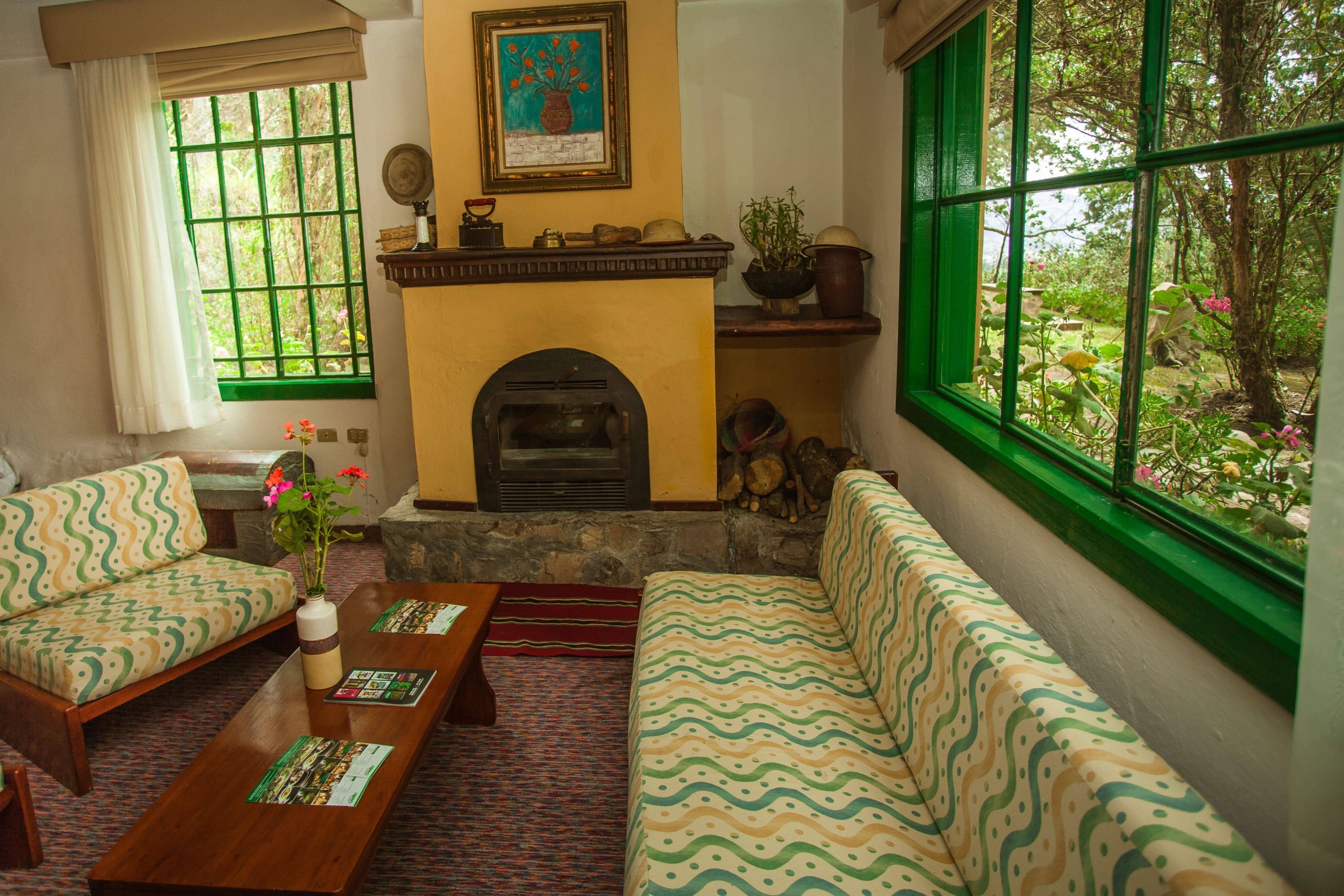Fireplace suite Ingapirca - Double beds and private fireplace in the Andes